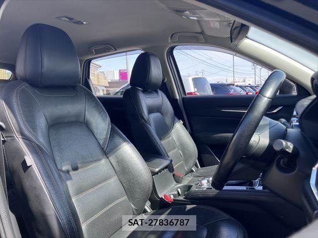 Mazda CX-5 2017-10 4322451-9