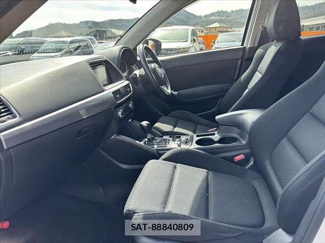 Mazda CX-5 2015-03 5865008-17