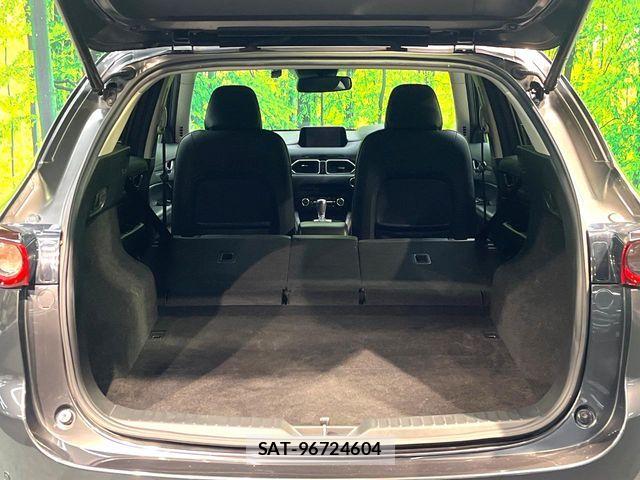 Mazda CX-5 2017-11 6011257-9