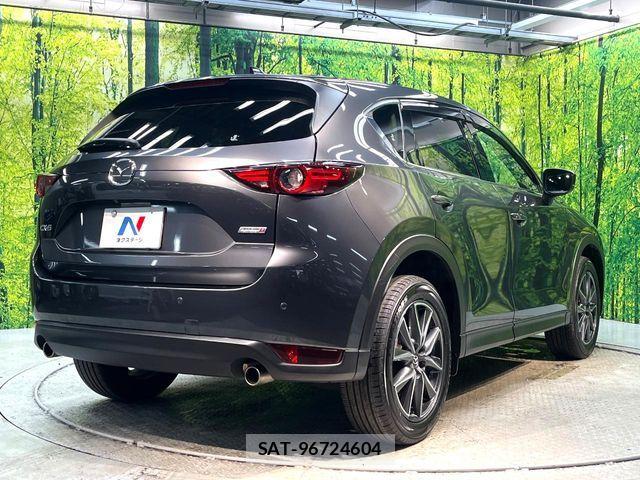 Mazda CX-5 2017-11 6011257-16