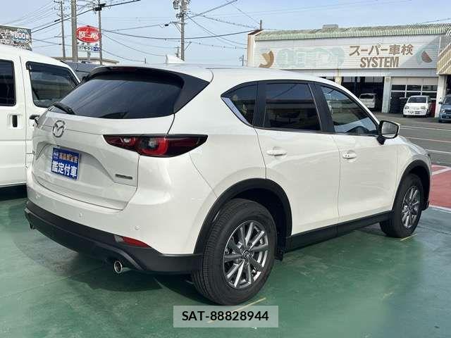 Mazda CX-5 2024-09 6011164-11