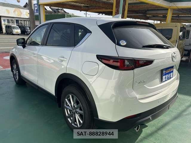 Mazda CX-5 2024-09 6011164-3