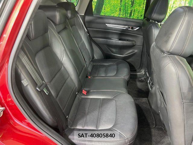 Mazda CX-5 2017-05 6011241-8