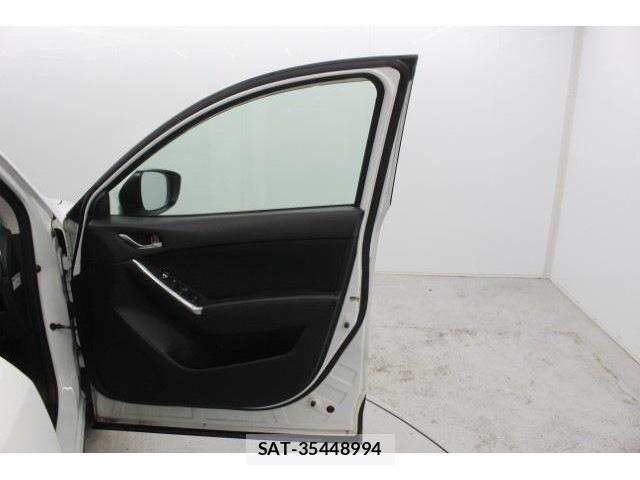 Mazda CX-5 2016-03 6011260-29