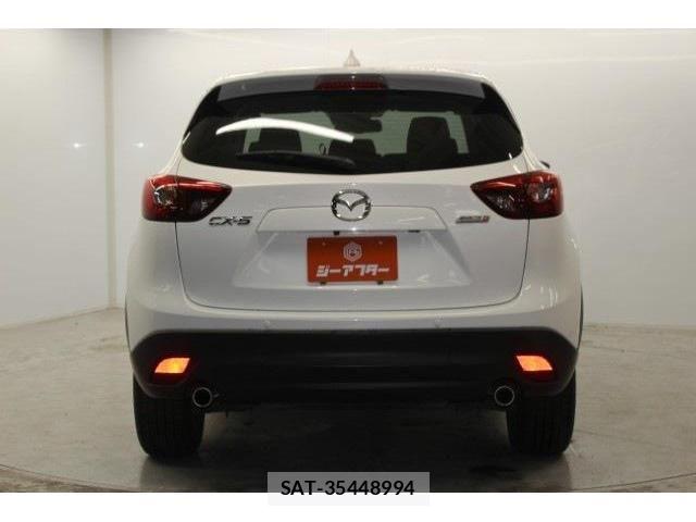 Mazda CX-5 2016-03 6011260-5
