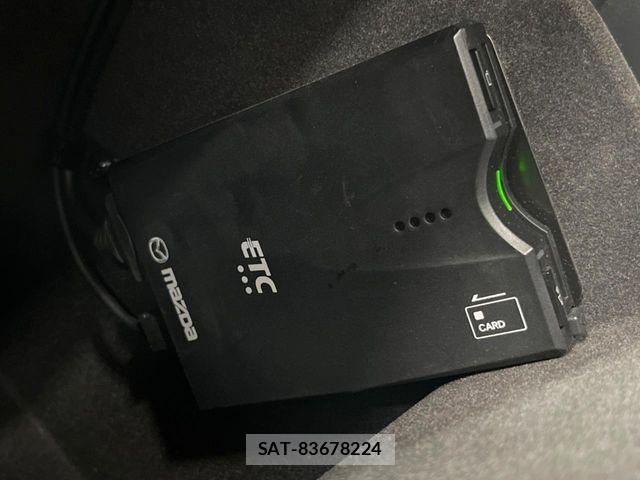 Mazda CX-5 2022-03 6011165-9