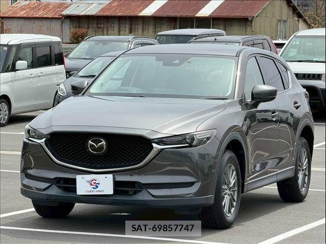 Mazda CX-5 2017-09 6213288-13