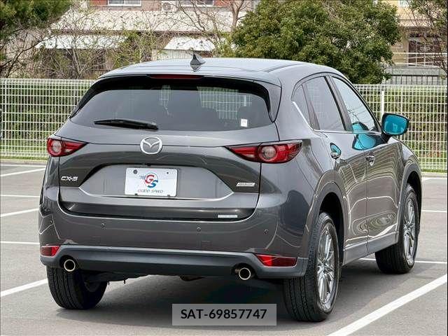 Mazda CX-5 2017-09 6213288-16