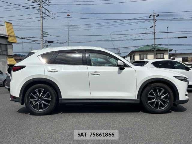 Mazda CX-5 2017-08 6690976-17