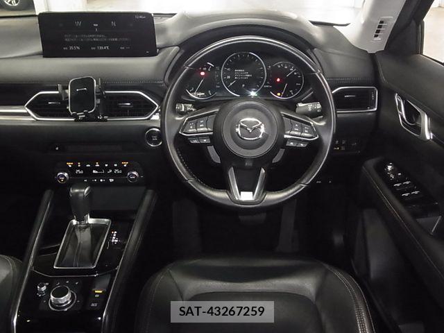 Mazda CX-5 2022-08 6715975-9