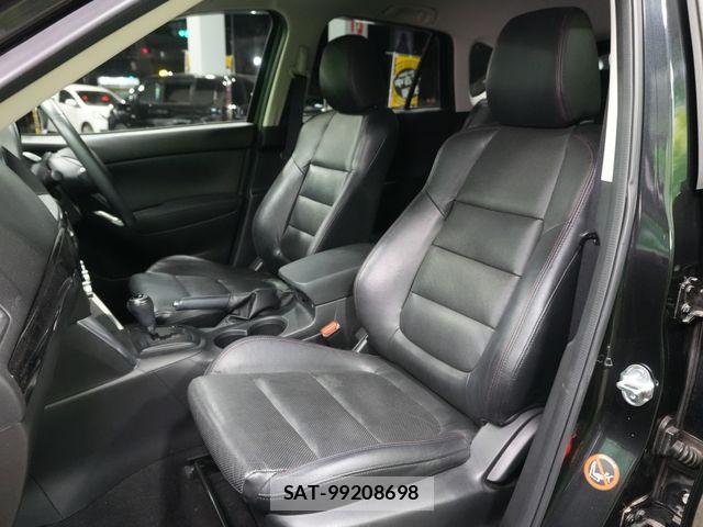 Mazda CX-5 2012-10 6751180-25
