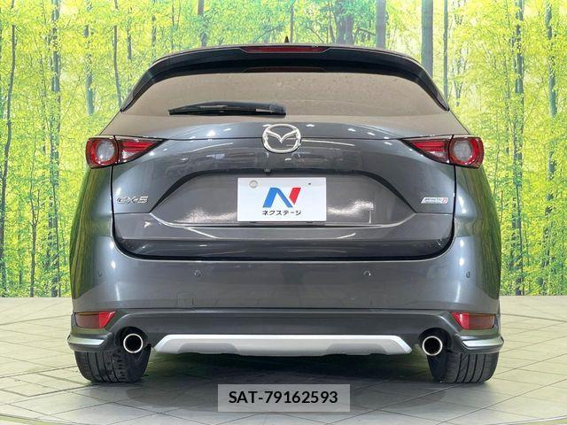 Mazda CX-5 2017-10 6814523-14