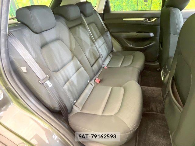 Mazda CX-5 2017-10 6814523-8