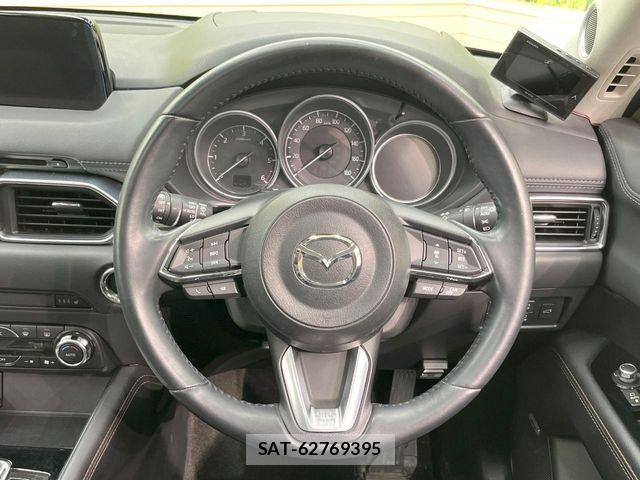Mazda CX-5 2017-10 6814512-10