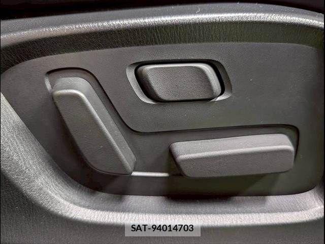 Mazda CX-5 2022-08 6814480-13
