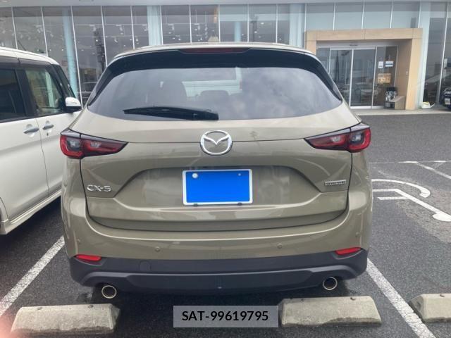 Mazda CX-5 2023-08 6903881-9