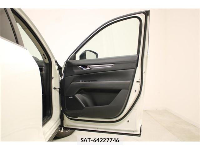 Mazda CX-5 2022-04 6903902-29