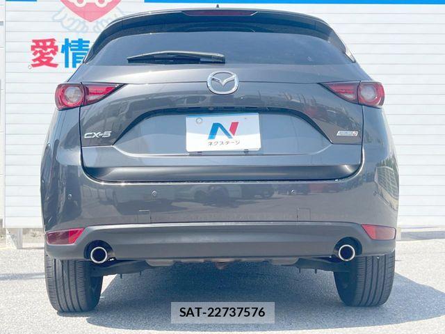 Mazda CX-5 2018-03 6903914-15