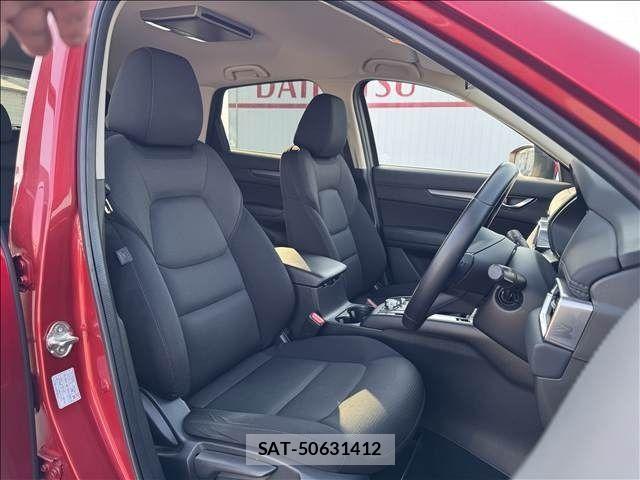 Mazda CX-5 2017-05 7020302-7
