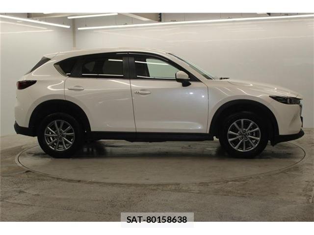 Mazda CX-5 2022-08 7058121-3
