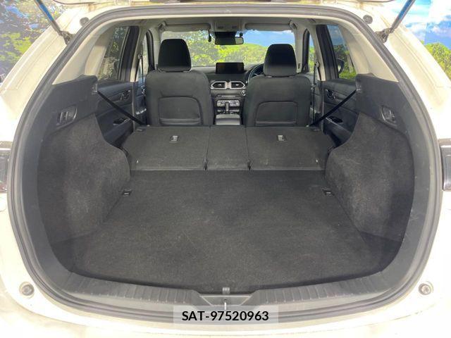 Mazda CX-5 2021-09 7058119-9