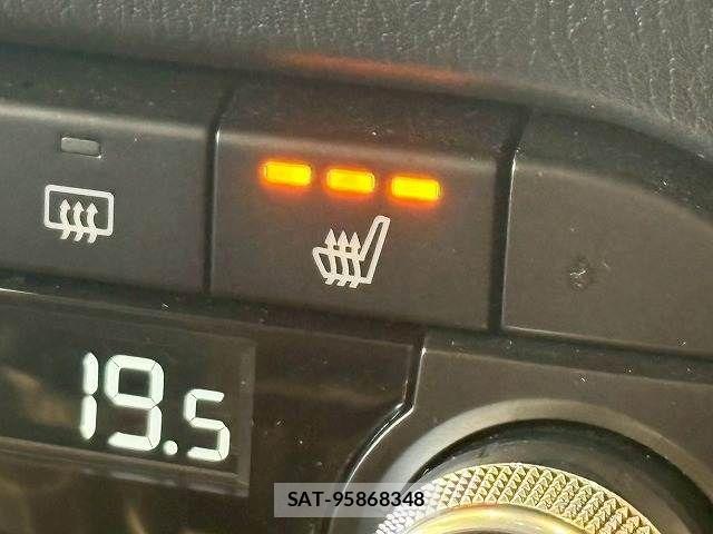 Mazda CX-5 2022-09 7216934-11