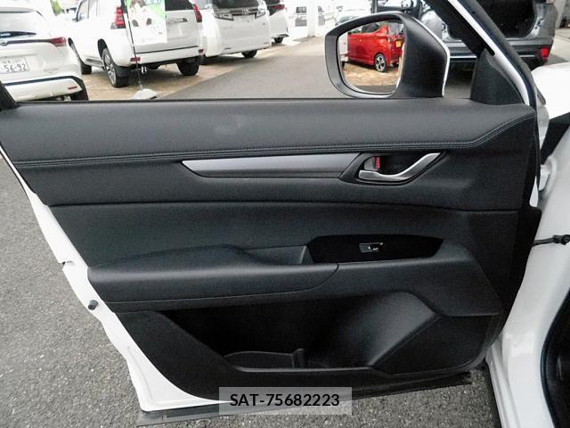Mazda CX-5 2019-10 7216916-29