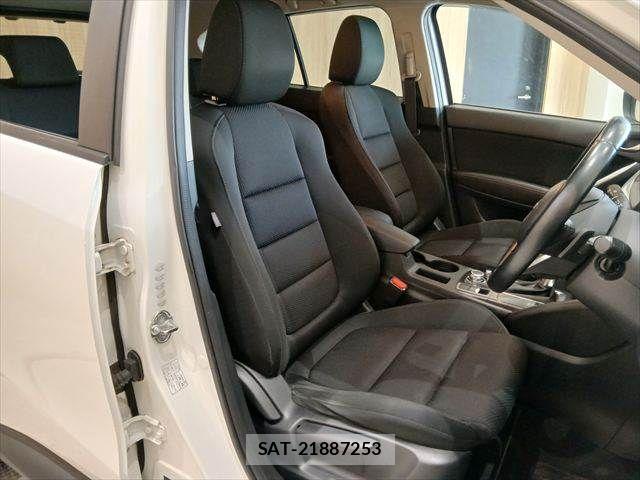Mazda CX-5 2015-08 7216873-6