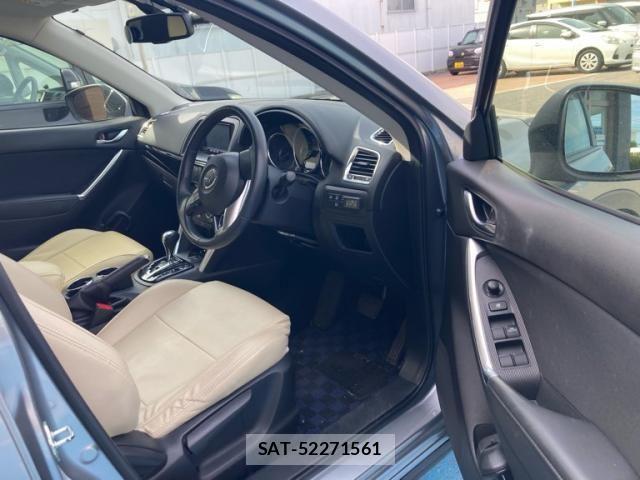 Mazda CX-5 2013-06 7216867-6