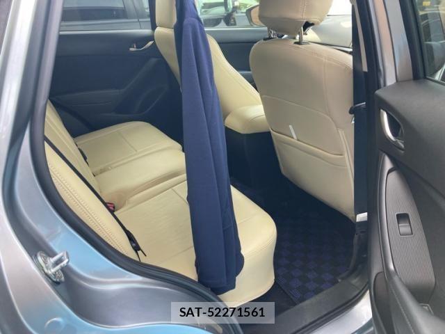 Mazda CX-5 2013-06 7216867-7