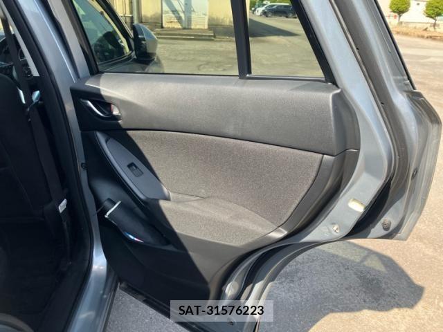 Mazda CX-5 2012-04 7216864-11