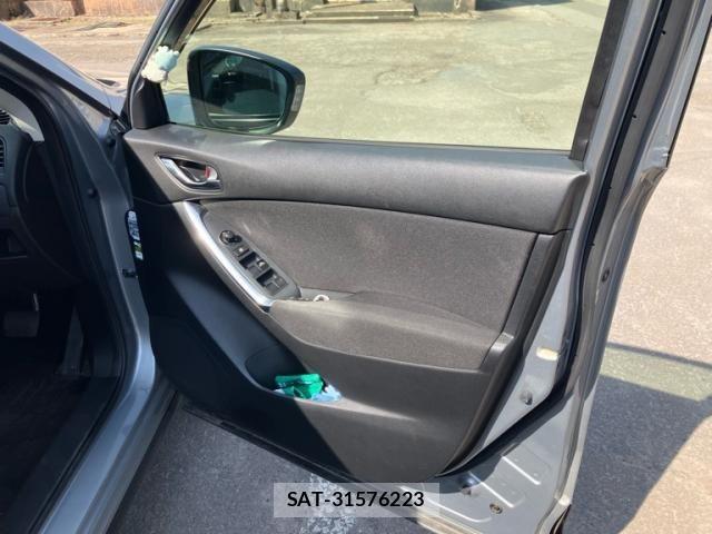 Mazda CX-5 2012-04 7216864-6