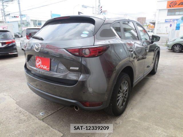 Mazda CX-5 2017-09 7216886-1