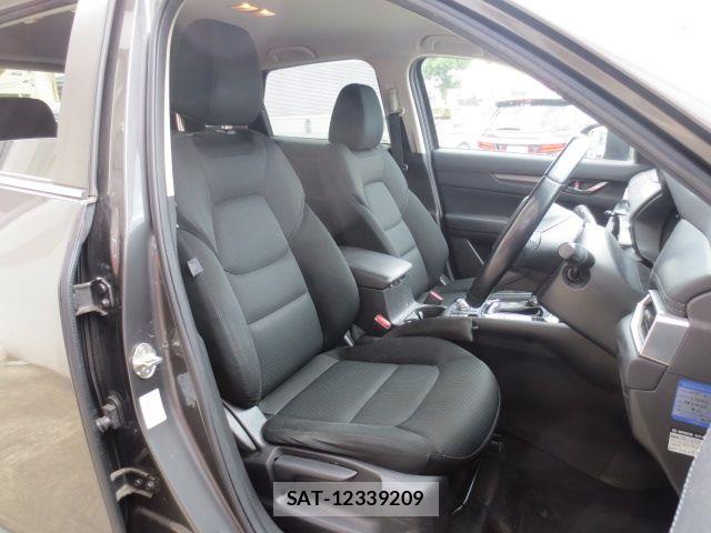Mazda CX-5 2017-09 7216886-2