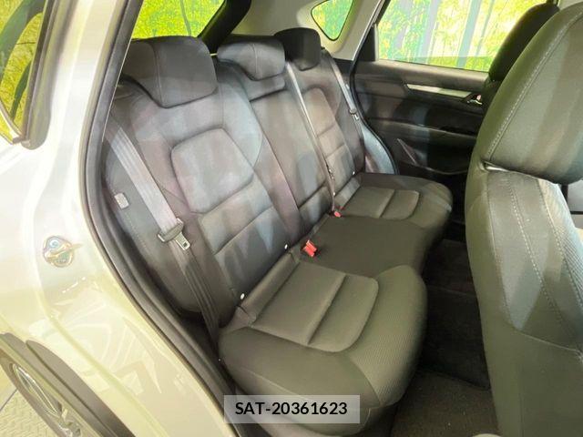 Mazda CX-5 2017-10 7216887-8