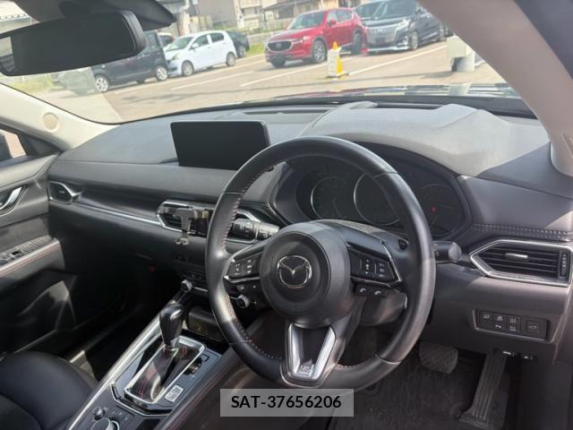 Mazda CX-5 2022-10 7216933-10