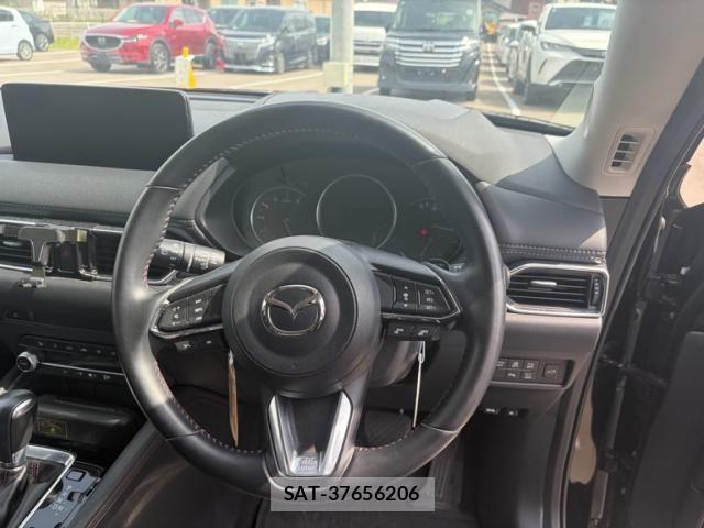 Mazda CX-5 2022-10 7216933-11