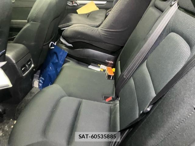 Mazda CX-5 2017-03 7216884-9
