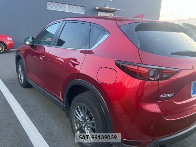 Mazda CX-5 2018-03 7216902-9