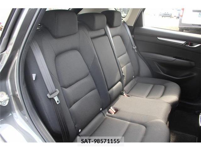 Mazda CX-5 2022-09 7216938-14