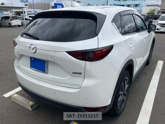 Mazda CX-5 2018-03 7250387-3