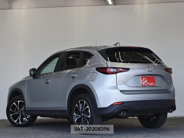 Mazda CX-5 2022-06 7250373-13