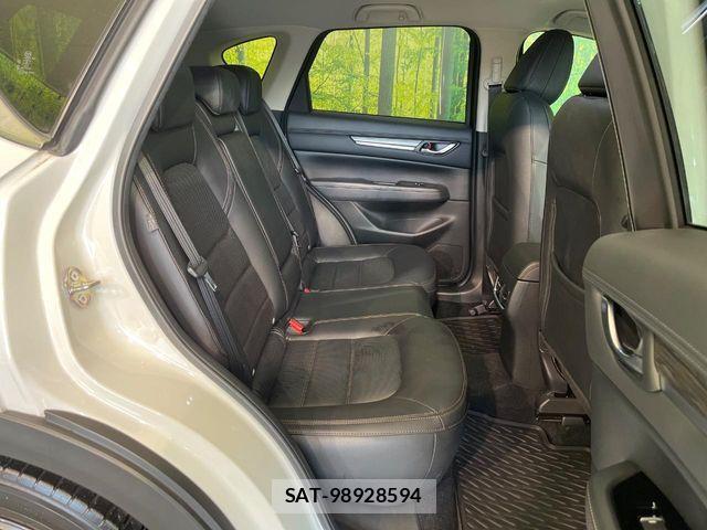 Mazda CX-5 2018-06 7326507-8
