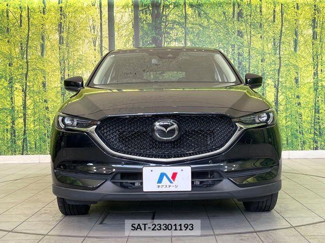 Mazda CX-5 2017-09 7326511-14