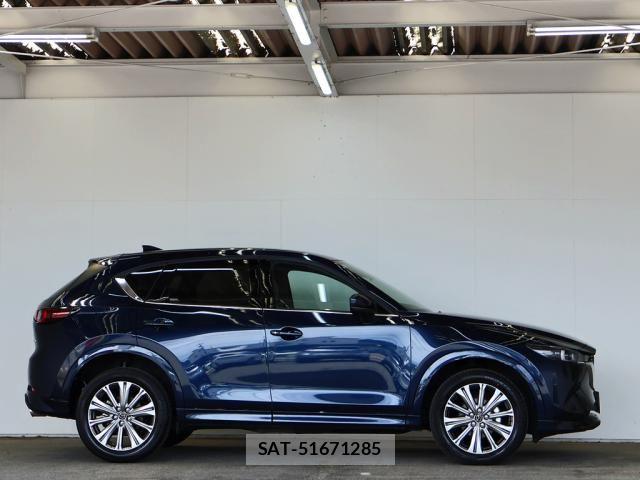 Mazda CX-5 2023-06 7326486-11