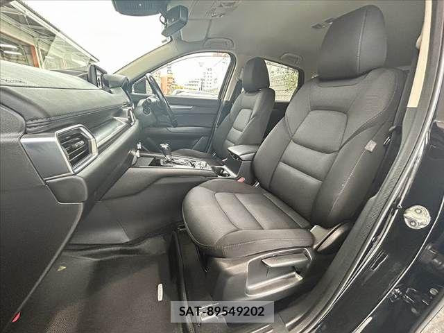 Mazda CX-5 2018-03 7326517-16