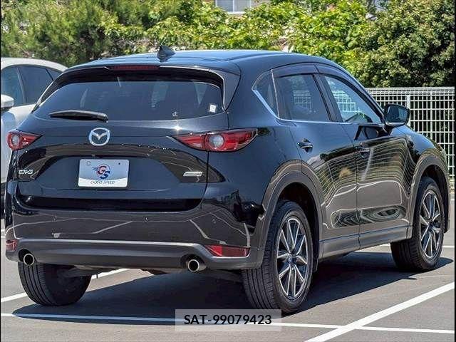 Mazda CX-5 2017-08 7357404-15