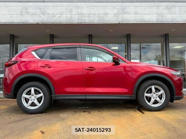 Mazda CX-5 2017-11 7357400-6