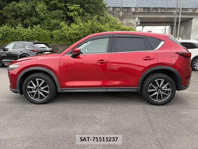 Mazda CX-5 2017-12 7500131-21