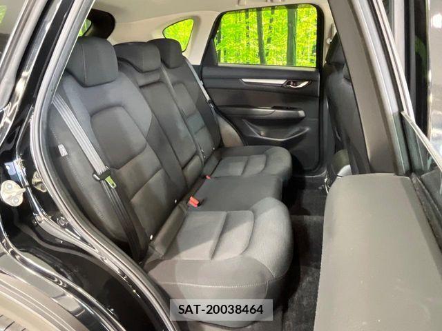 Mazda CX-5 2018-01 7562007-9